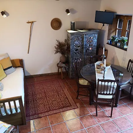 Toca Do Esquilo - Montesinho بيت للعطل